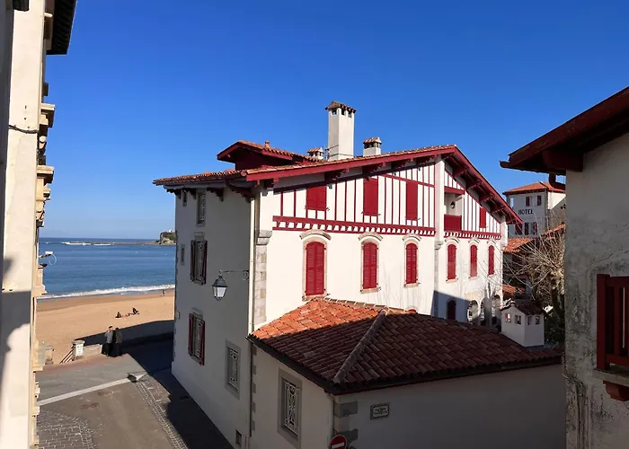 Appartement Lumineux Pres De La Plage Avec Wifi, En Plein Centre-Ville De Saint-Jean-De-Luz - Fr-1-239-875