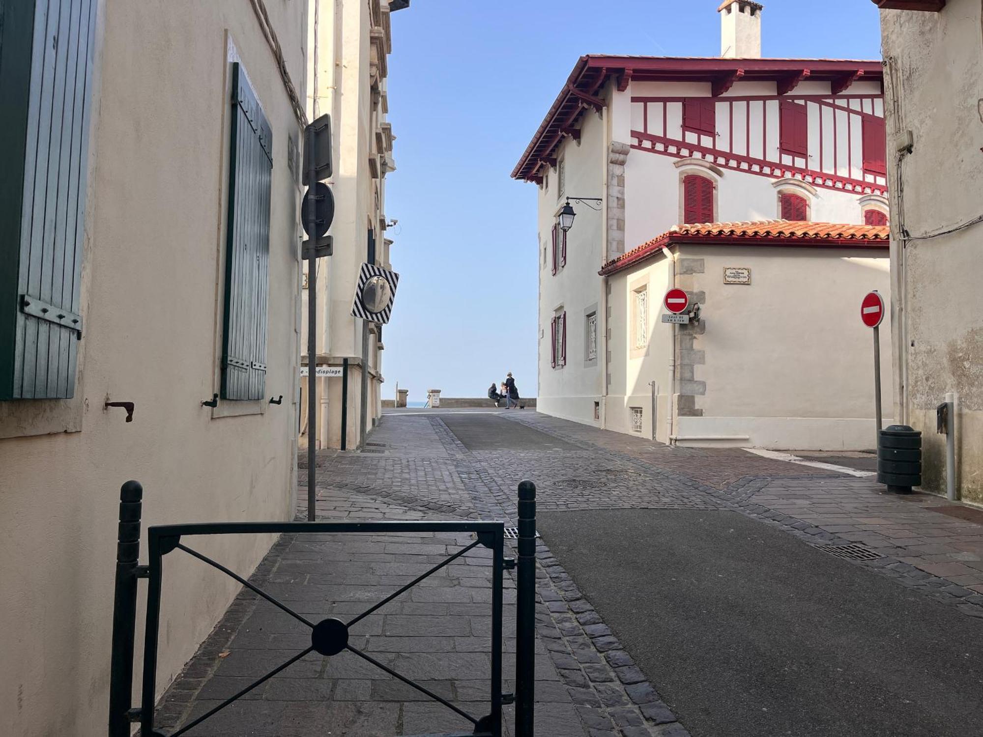 Lumineux Pres De La Avec Wifi, En Plein Centre-ville De - Fr-1-239-875 Saint-Jean-de-Luz